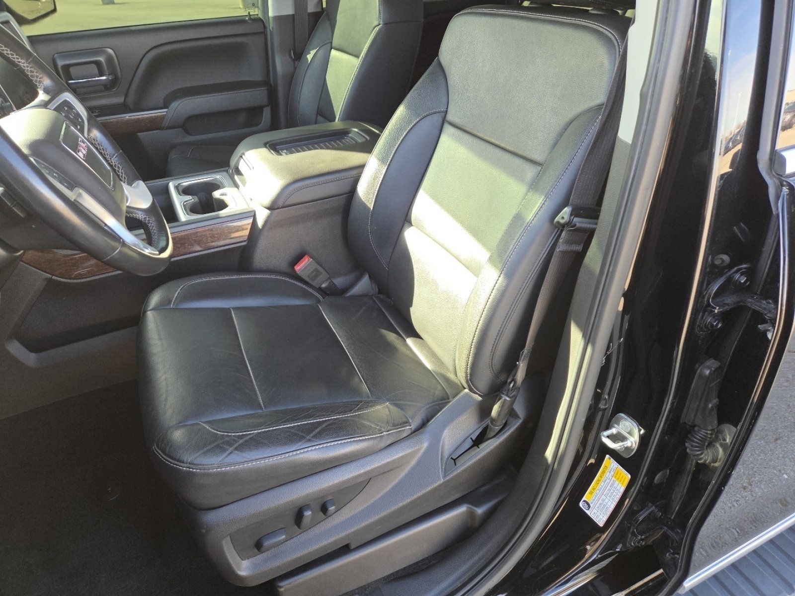 Used 2018 GMC Sierra 1500 SLT w/ SLT Premium Package image 24