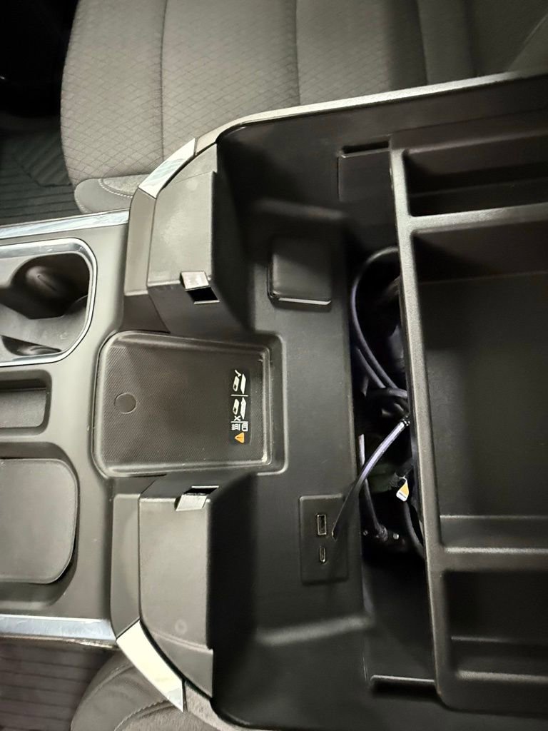 Used 2024 Chevrolet Silverado 1500 LT image 17