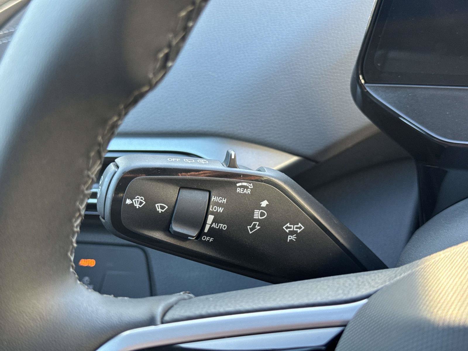 New 2026 Volkswagen ID.4 Pro RWD image 22