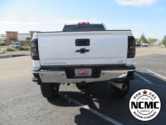 Used 2019 Chevrolet Silverado 2500 LTZ w/ Duramax Plus Package AWD/4WD image 4