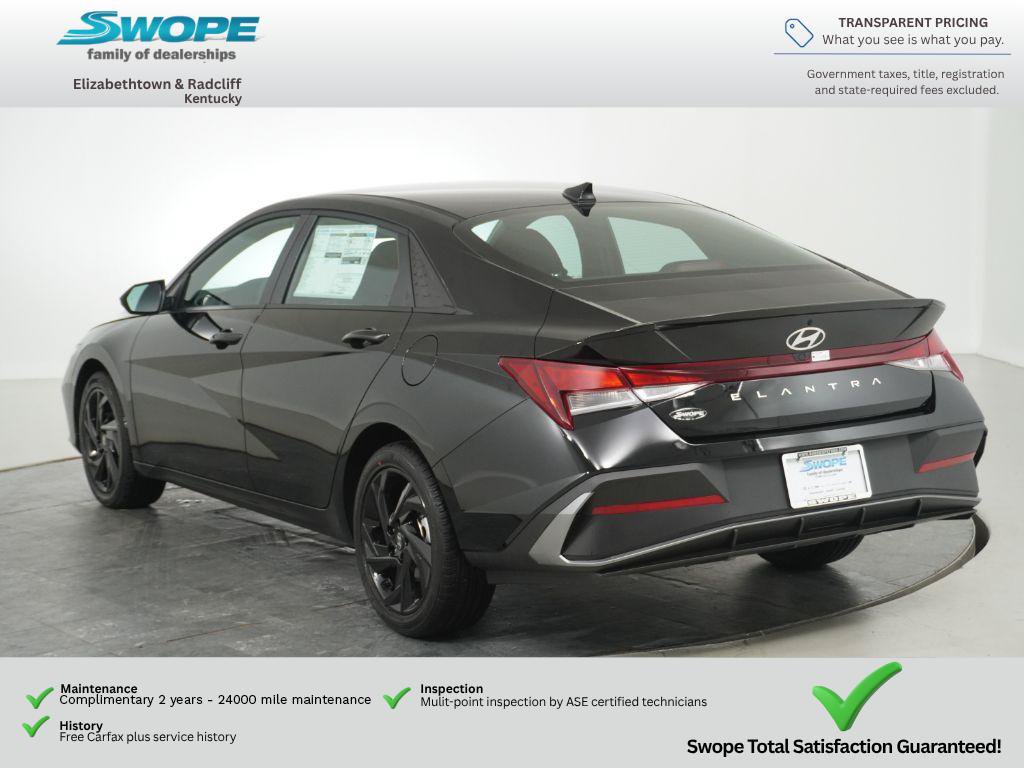 New 2026 Hyundai Elantra Sport FWD image 5
