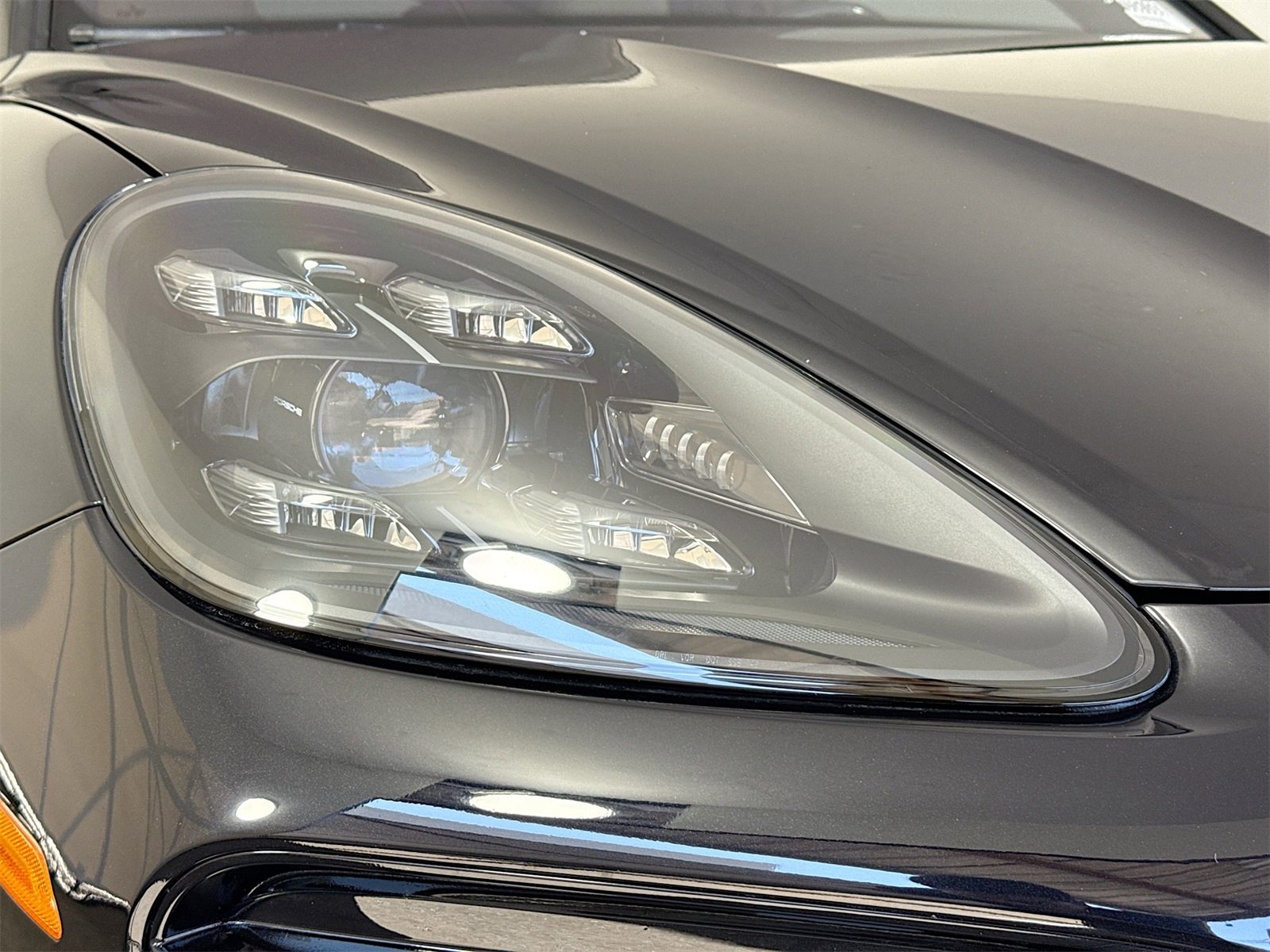 Certified 2022 Porsche Cayenne GTS image 28