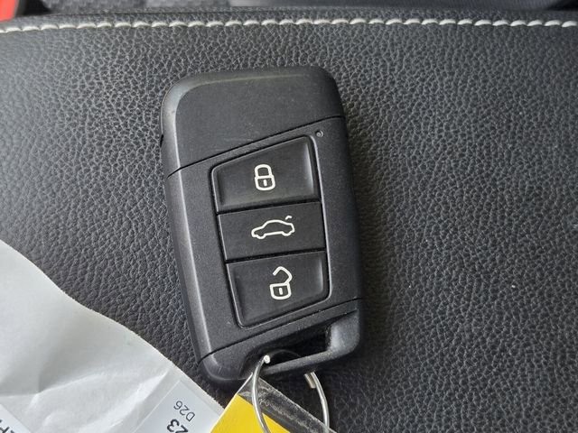 Certified 2023 Volkswagen Taos S FWD image 20