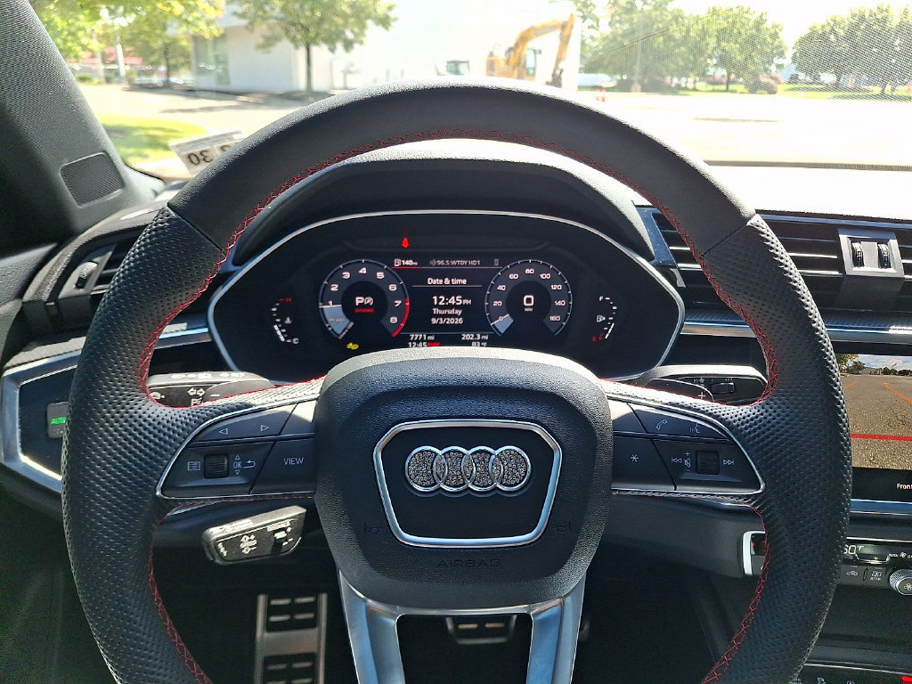 Used 2025 Audi Q3 2.0T Premium Plus AWD/4WD image 19