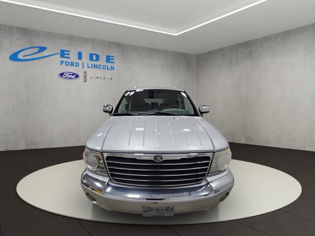 Used 2009 Chrysler Aspen Limited image 4