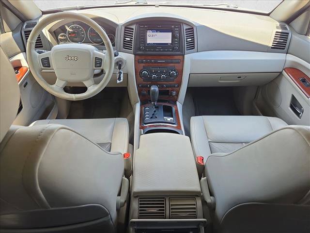 Used 2005 Jeep Grand Cherokee Limited AWD/4WD image 18