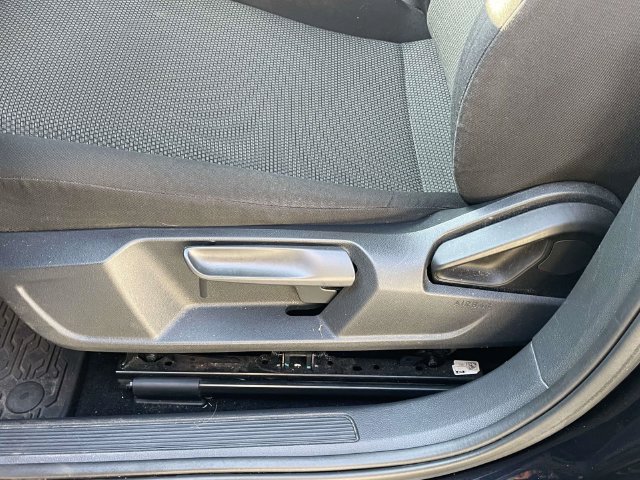 Used 2021 Volkswagen Jetta SE FWD image 14