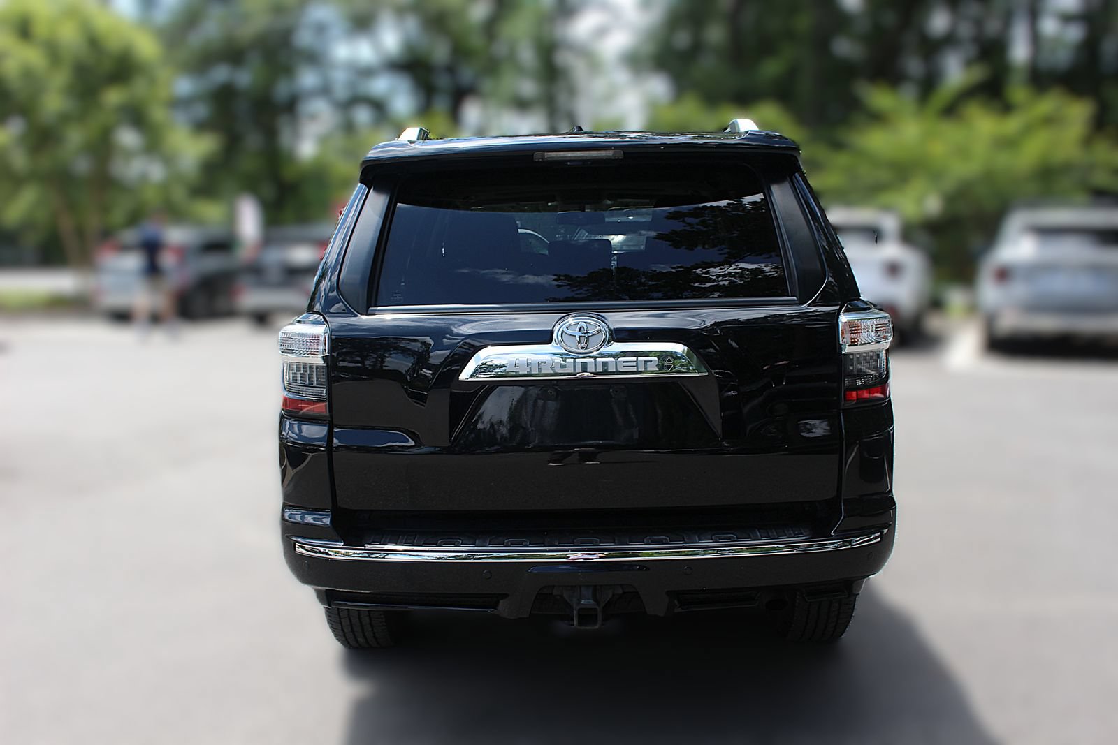 Used 2019 Toyota 4Runner Limited AWD/4WD image 7