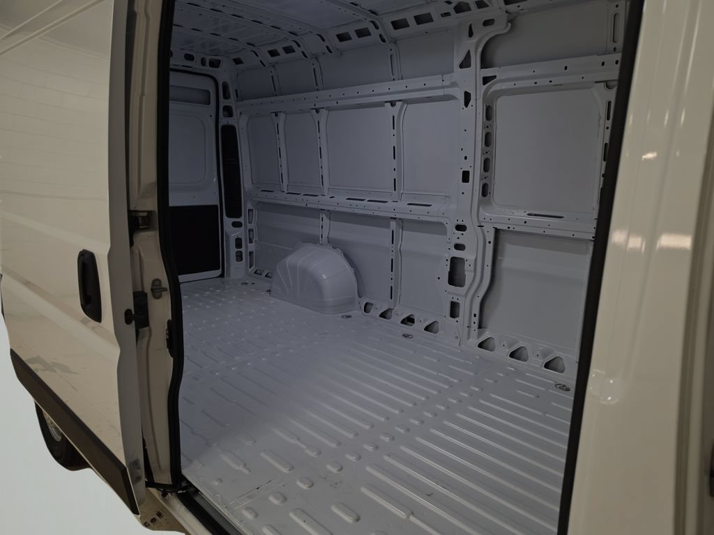 New 2026 RAM ProMaster 3500 w/ Convenience Group FWD image 15