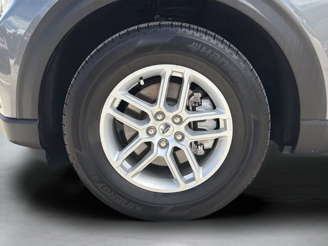 Used 2026 Ford Explorer Active RWD image 36