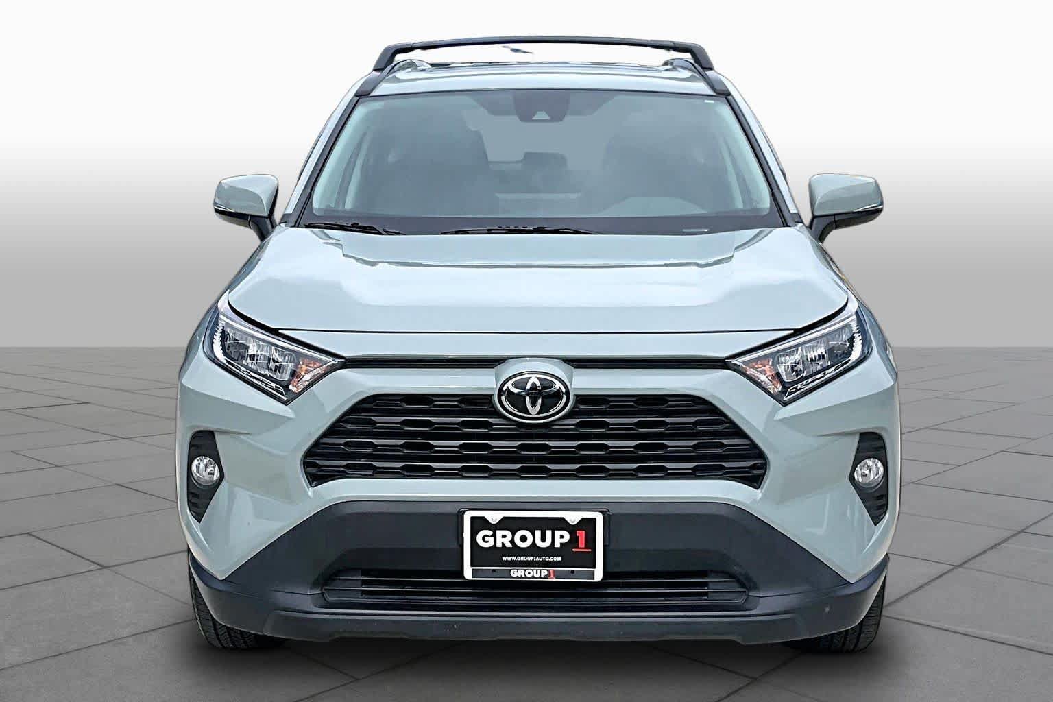Used 2019 Toyota RAV4 XLE FWD image 4