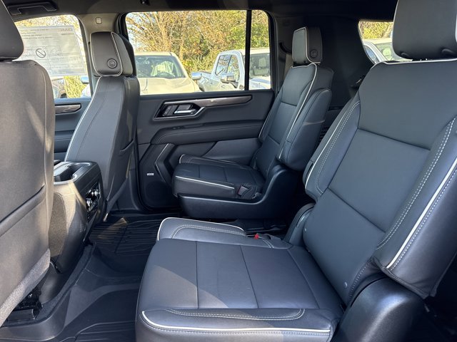 New 2026 GMC Yukon XL Elevation w/ LPO, Floor Liner Package image 6