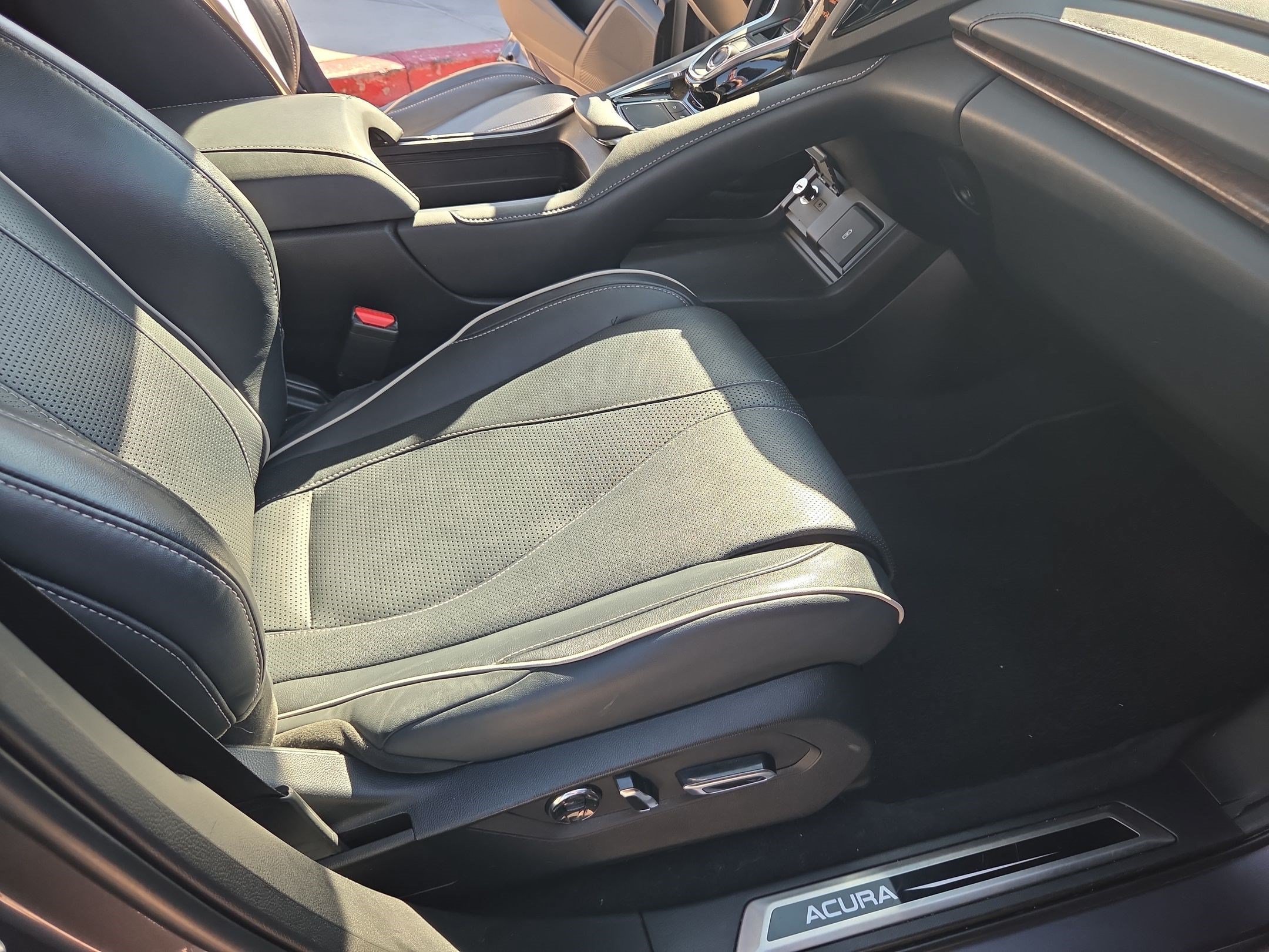 Used 2019 Acura RDX w/ Advance Package FWD image 30