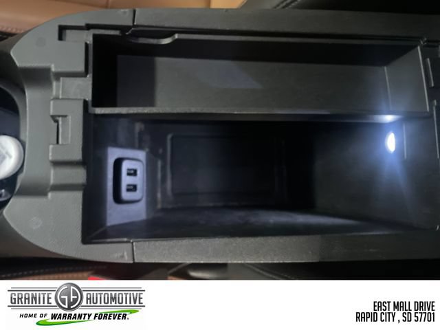 Used 2019 Chevrolet Equinox Premier w/ LPO, Cargo Package FWD image 14
