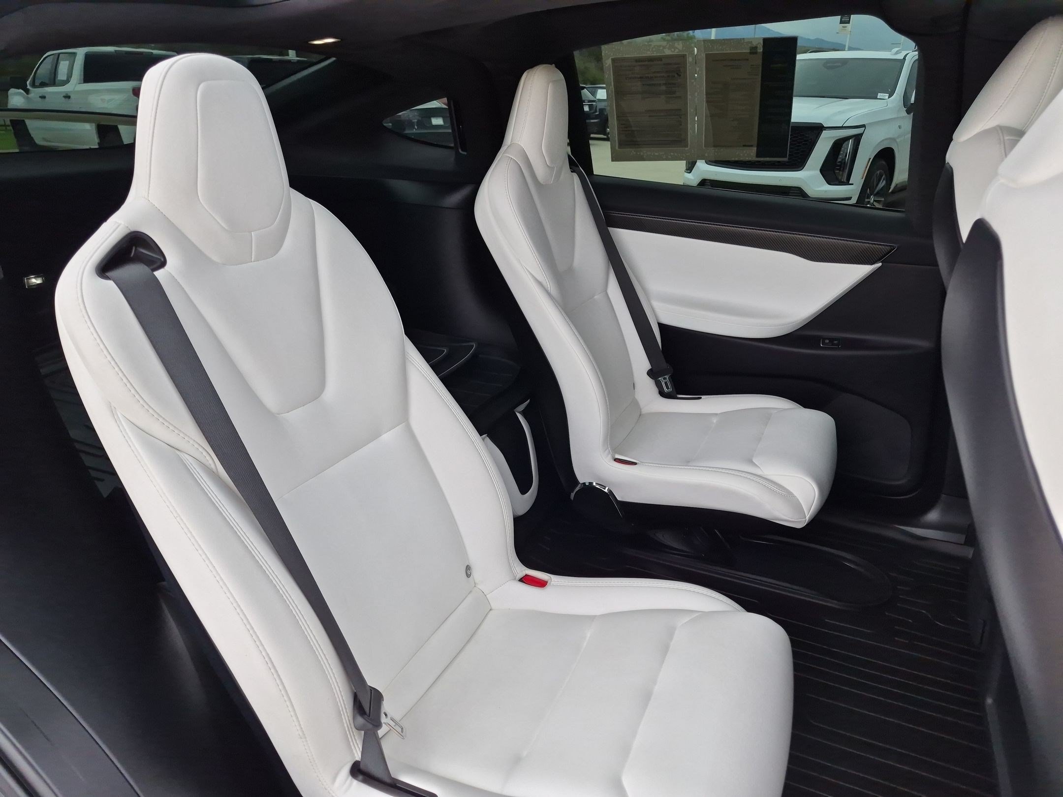 Used 2020 Tesla Model X Performance AWD/4WD image 25