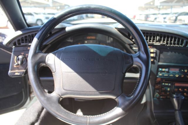 Used 1993 Chevrolet Corvette Convertible image 19