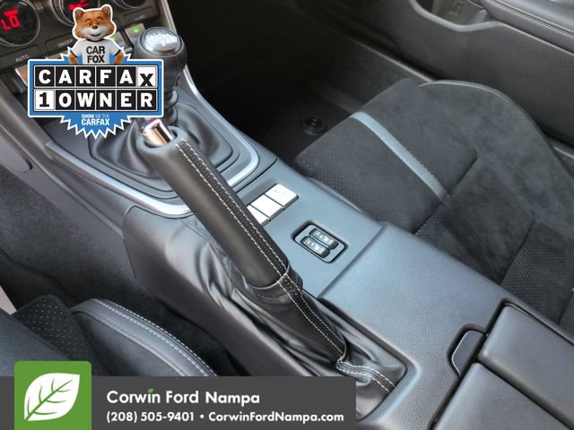 Used 2024 Toyota GR86 Premium RWD image 18