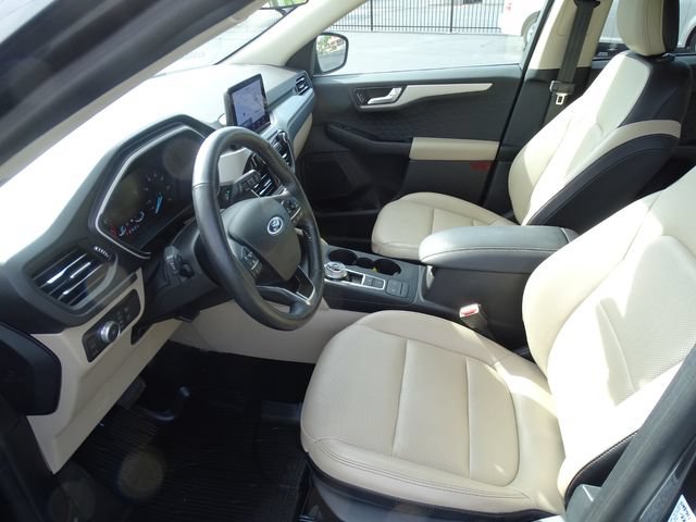 Used 2020 Ford Escape SEL AWD/4WD image 9