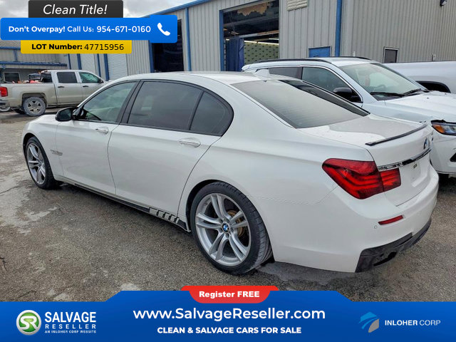 Used 2013 BMW 750Li RWD image 3