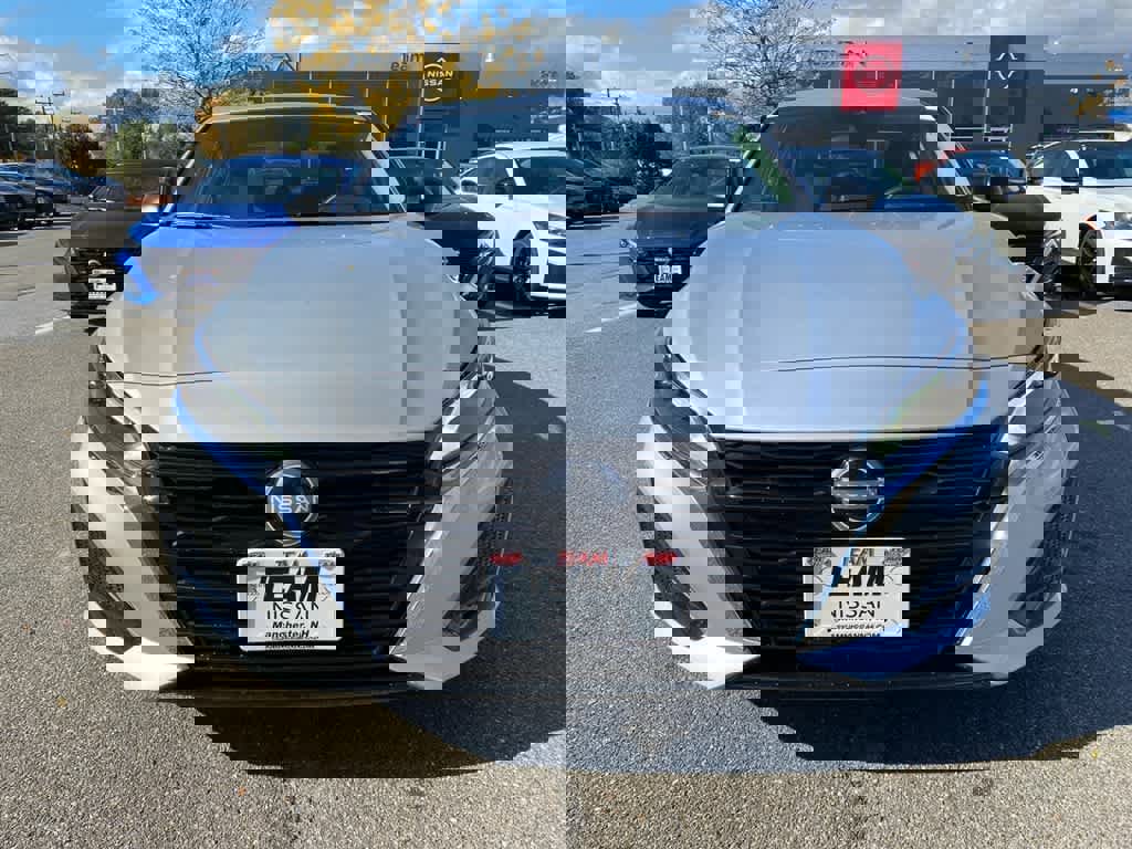 New 2025 Nissan Altima 2.5 SV image 2