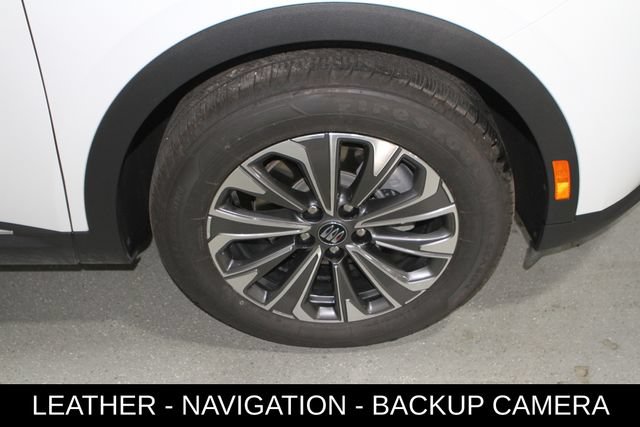 Used 2024 Buick Envision Preferred AWD/4WD image 6