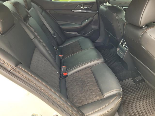Used 2019 Nissan Maxima SR w/ Premium Package FWD image 14