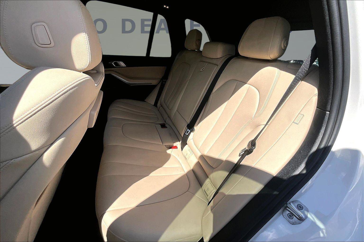 Used 2021 BMW X5 xDrive40i w/ Premium Package AWD/4WD image 21