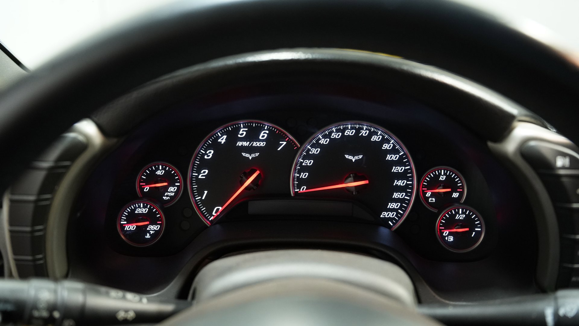 Used 2005 Chevrolet Corvette Convertible w/ Performance Handling Package image 30