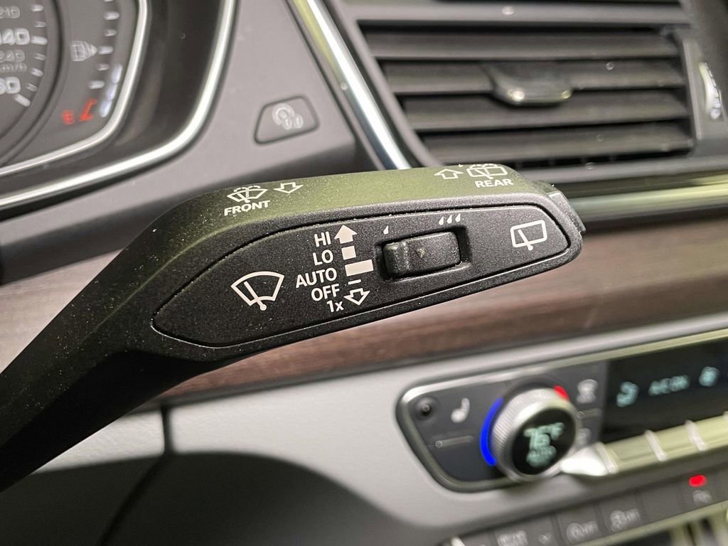 Certified 2022 Audi Q5 2.0T Premium w/ Convenience Package image 40