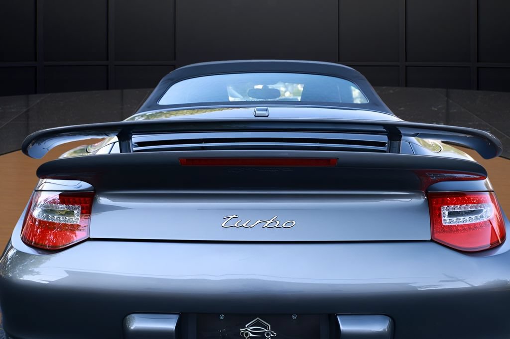 Used 2010 Porsche 911 Turbo AWD/4WD image 15