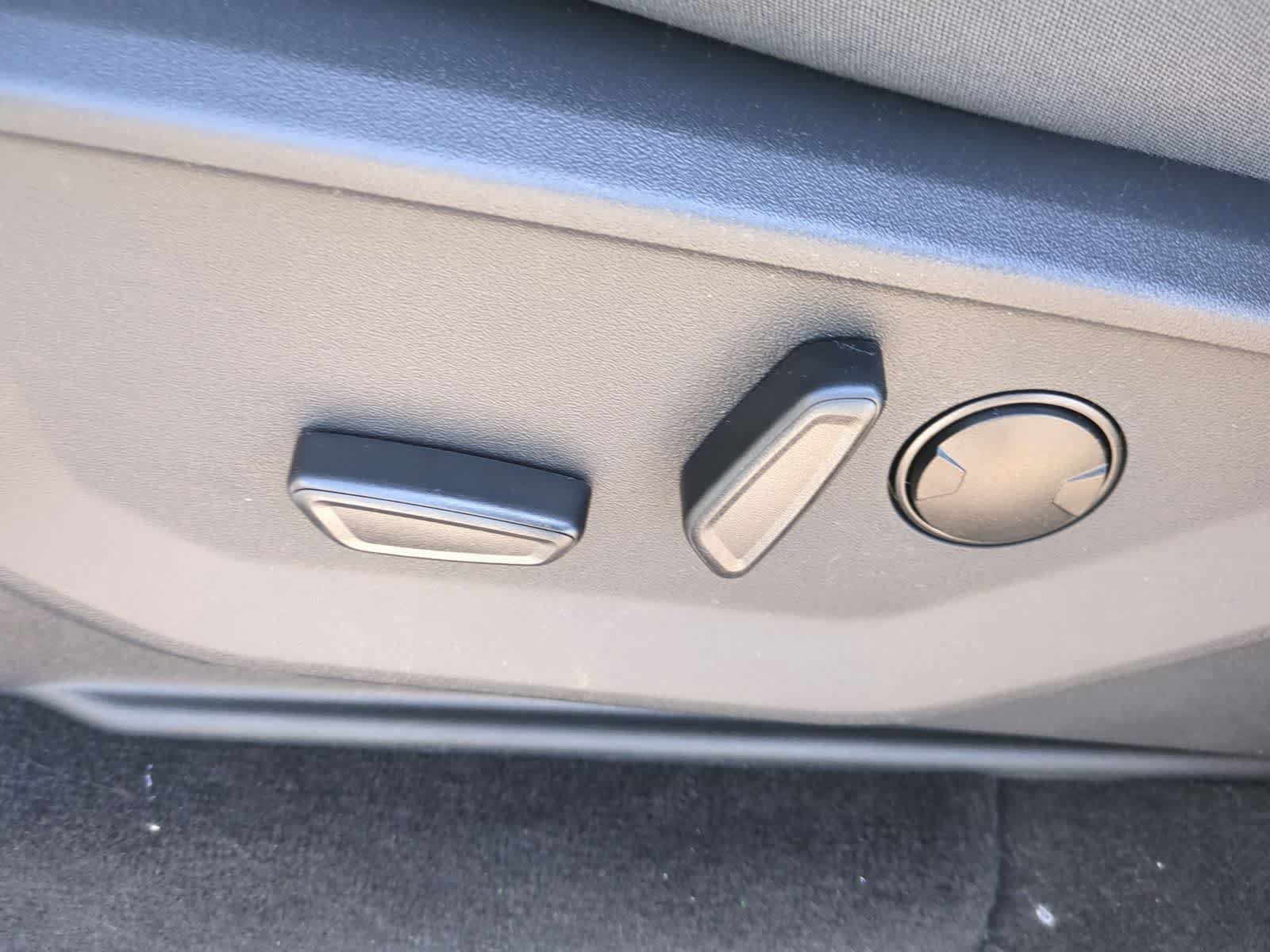 New 2026 Ford Expedition Active AWD/4WD image 17