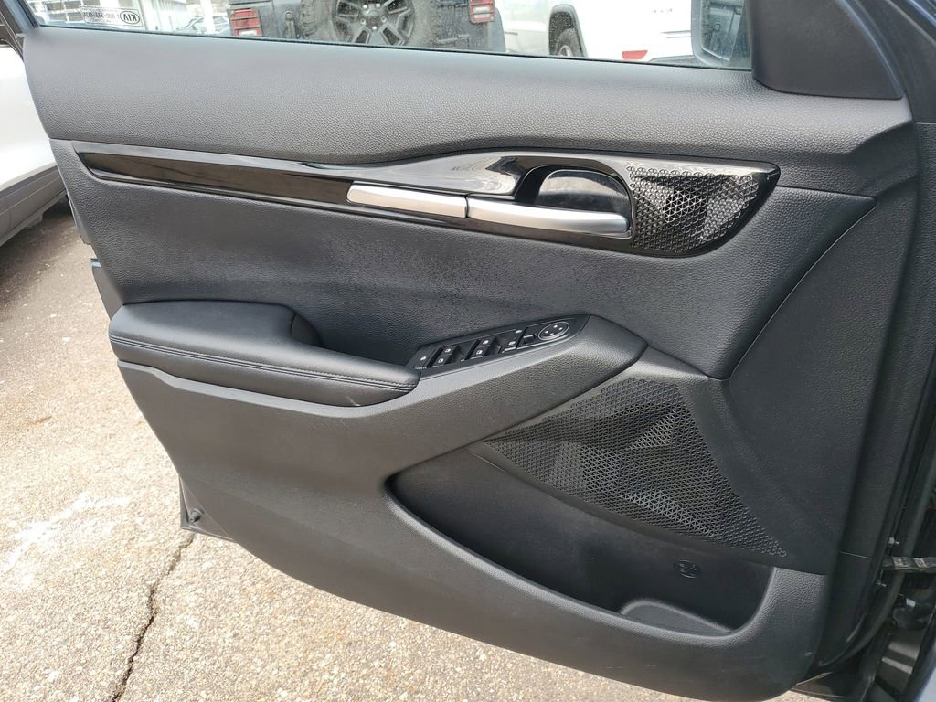 Used 2021 Kia Seltos S image 21