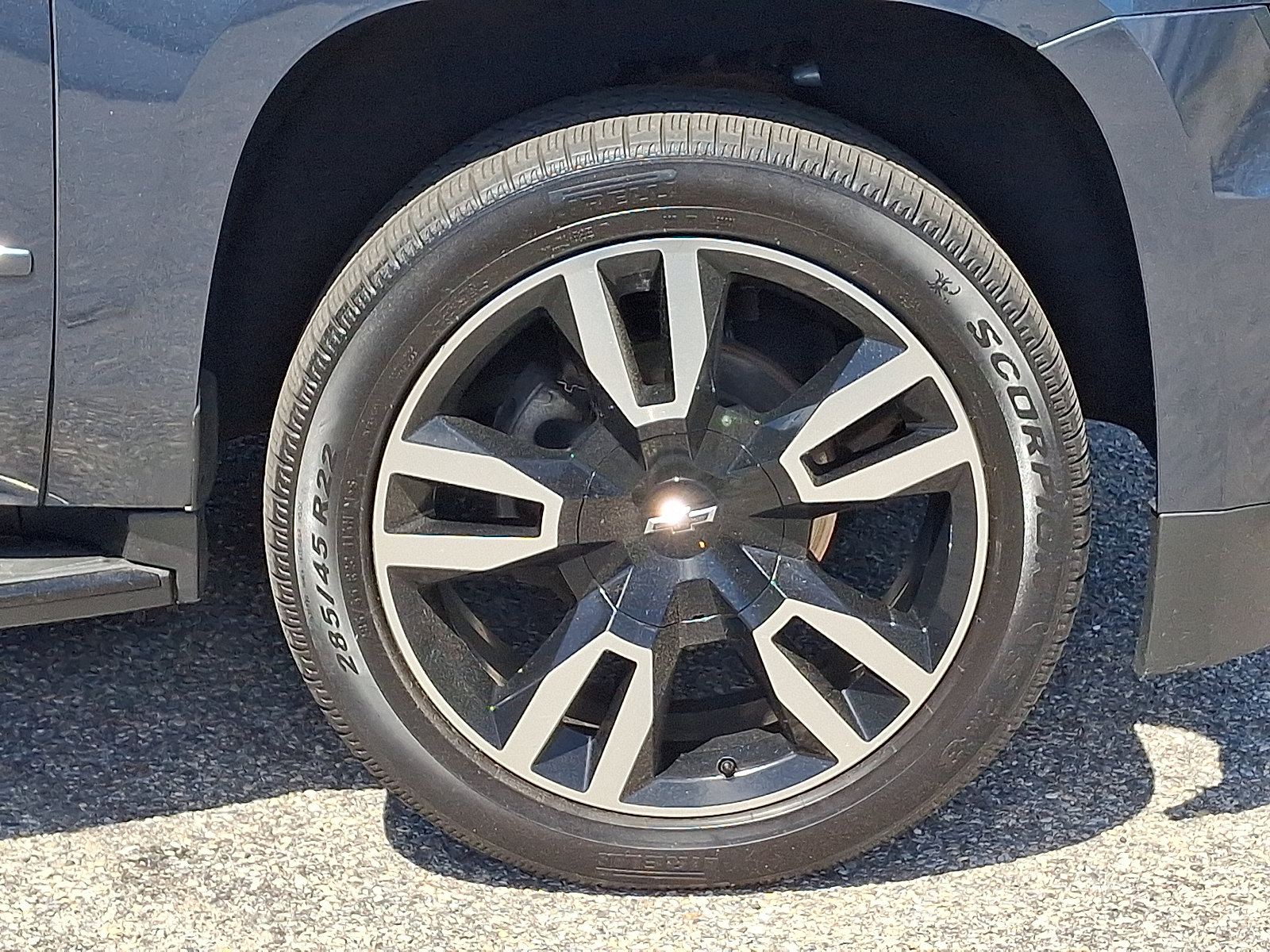 Used 2019 Chevrolet Suburban Premier AWD/4WD image 8