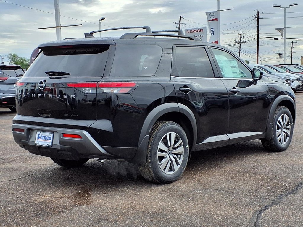 New 2026 Nissan Pathfinder SL AWD/4WD image 7