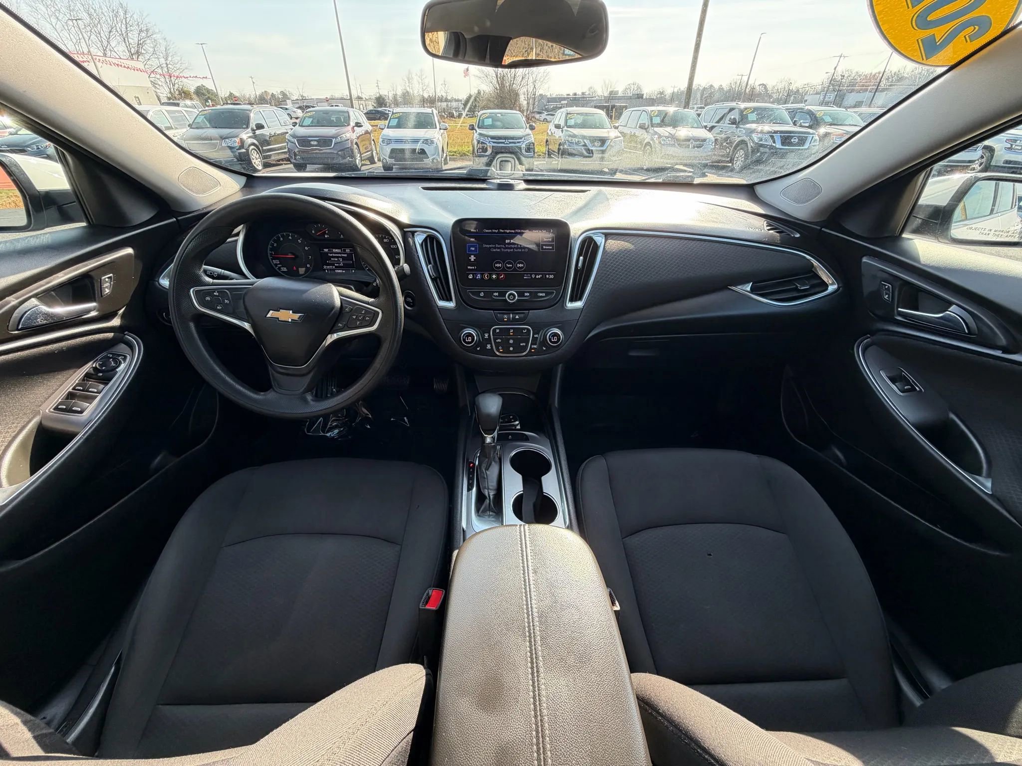 Used 2021 Chevrolet Malibu LT FWD image 13