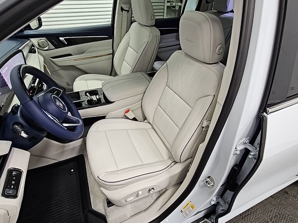 New 2026 Buick Enclave Avenir w/ Super Cruise Package image 30