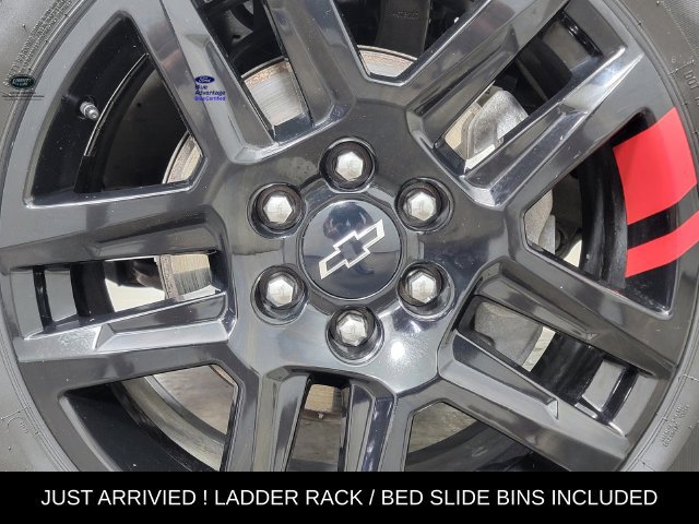 Used 2025 Chevrolet Silverado 1500 RST w/ Redline Edition AWD/4WD image 10