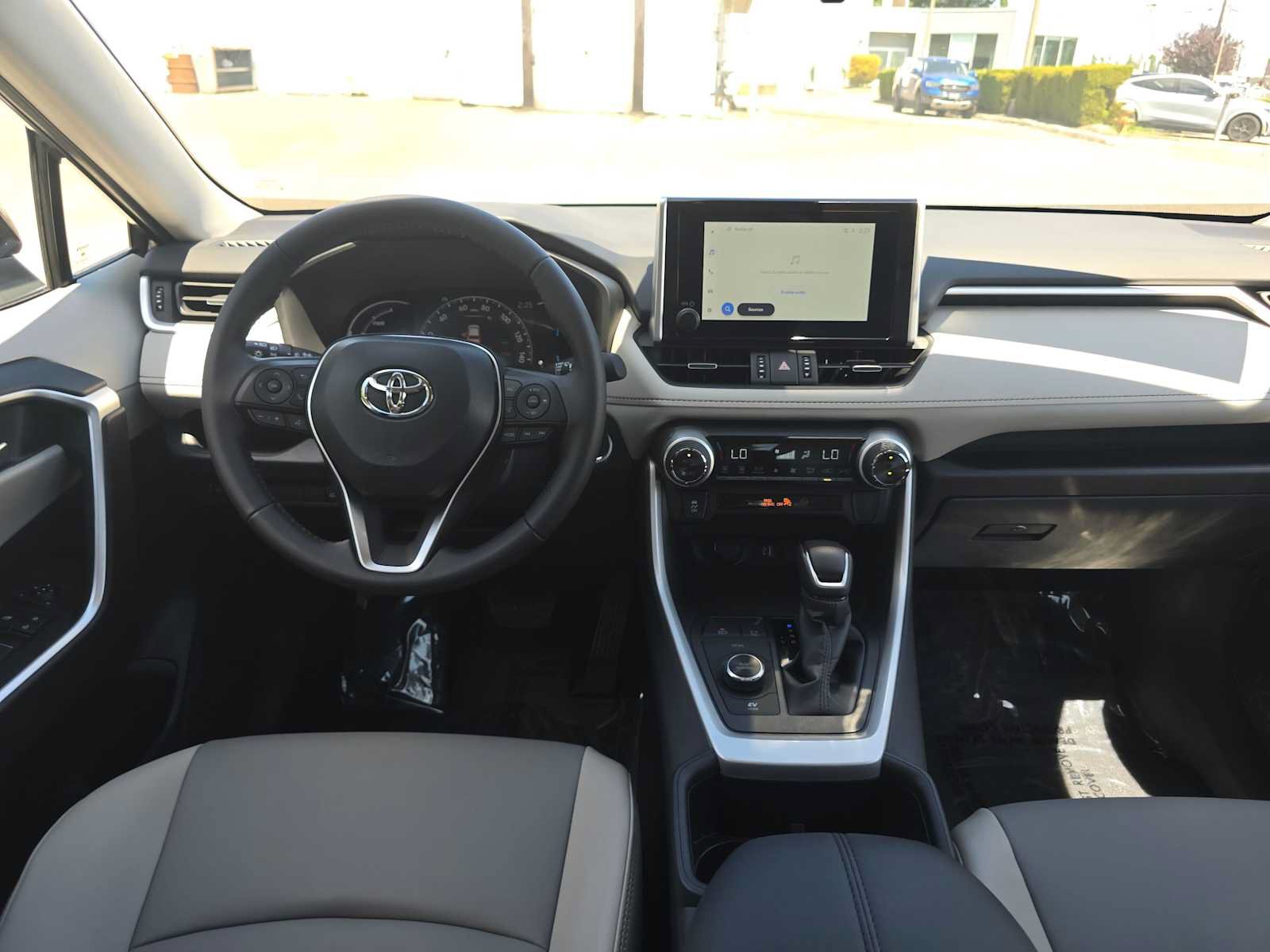Certified 2025 Toyota RAV4 XLE Premium AWD/4WD image 18