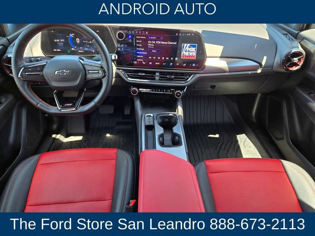 Used 2025 Chevrolet Equinox EV RS FWD image 16