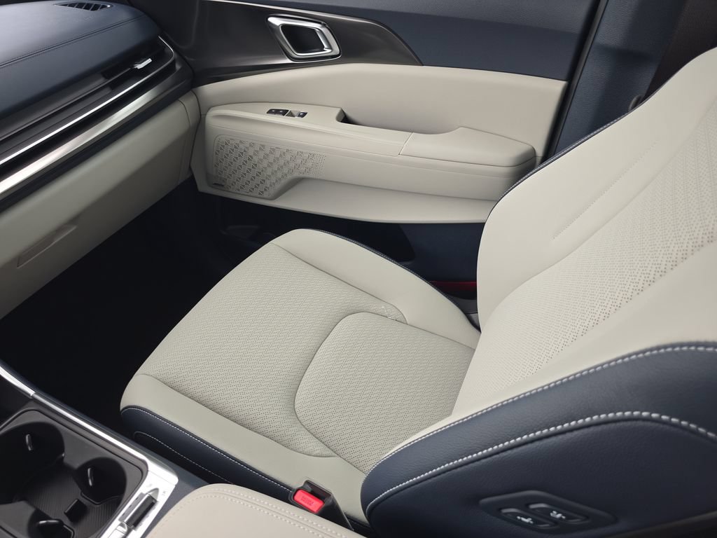 New 2026 Kia Carnival SX Prestige FWD image 16