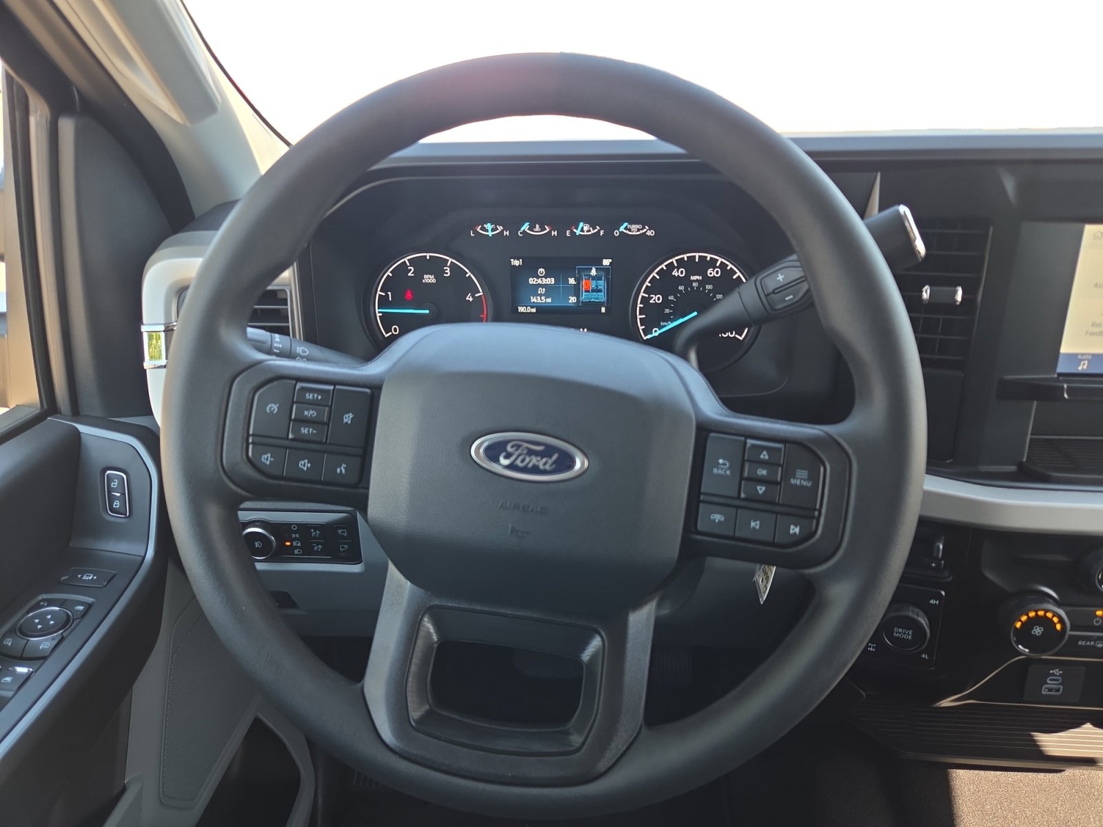 New 2025 Ford F250 XLT image 12