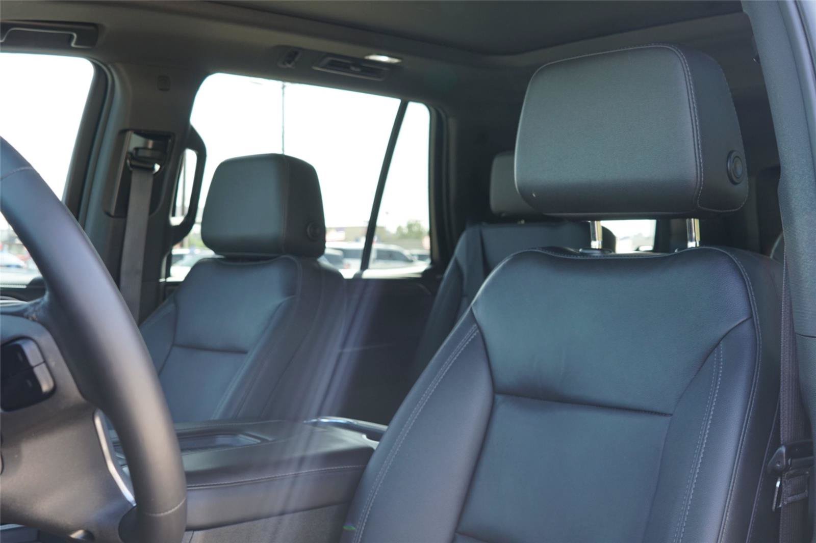 Used 2022 Chevrolet Tahoe Z71 w/ Off-Road Capability Package AWD/4WD image 11