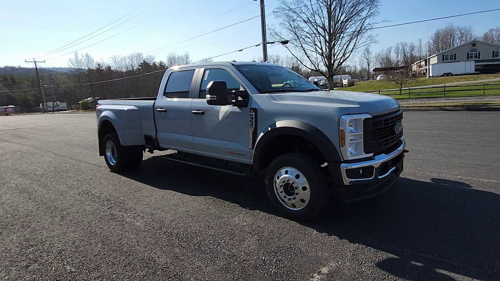 New 2026 Ford F450 4x4 Crew Cab Super Duty image 2