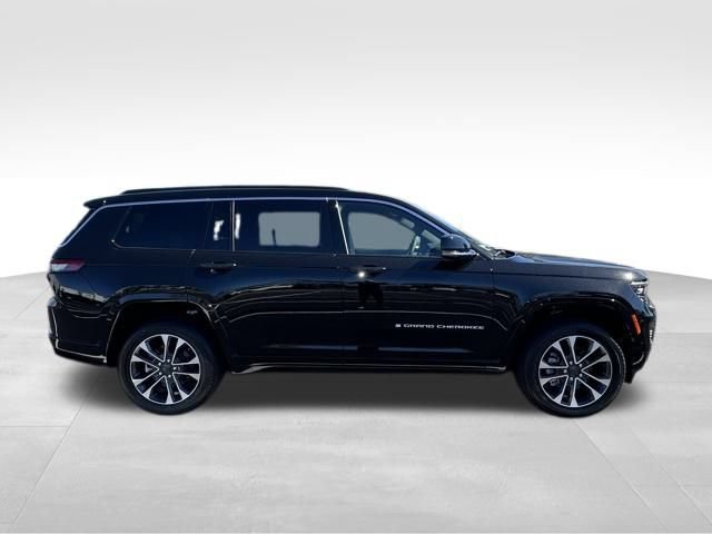 New 2025 Jeep Grand Cherokee L Overland AWD/4WD image 8