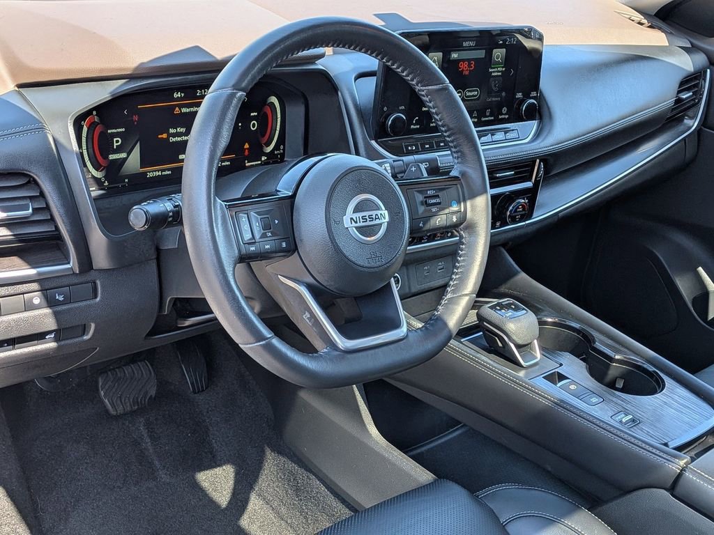 Used 2021 Nissan Rogue Platinum FWD image 10