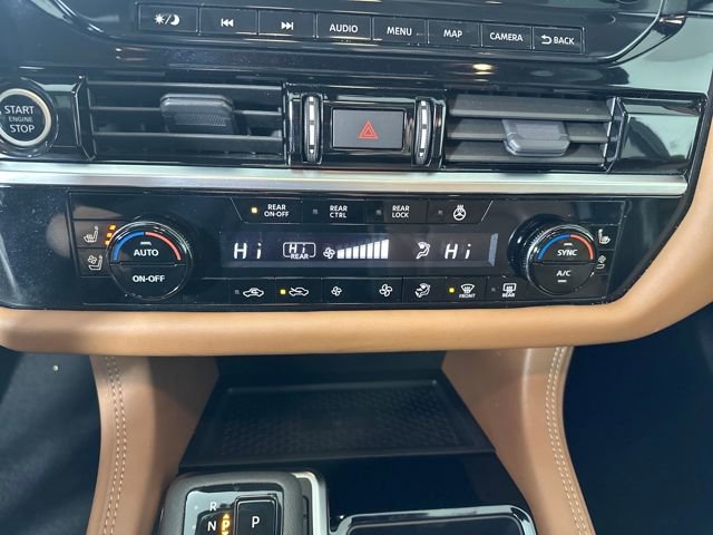 Used 2023 Nissan Pathfinder Platinum image 23