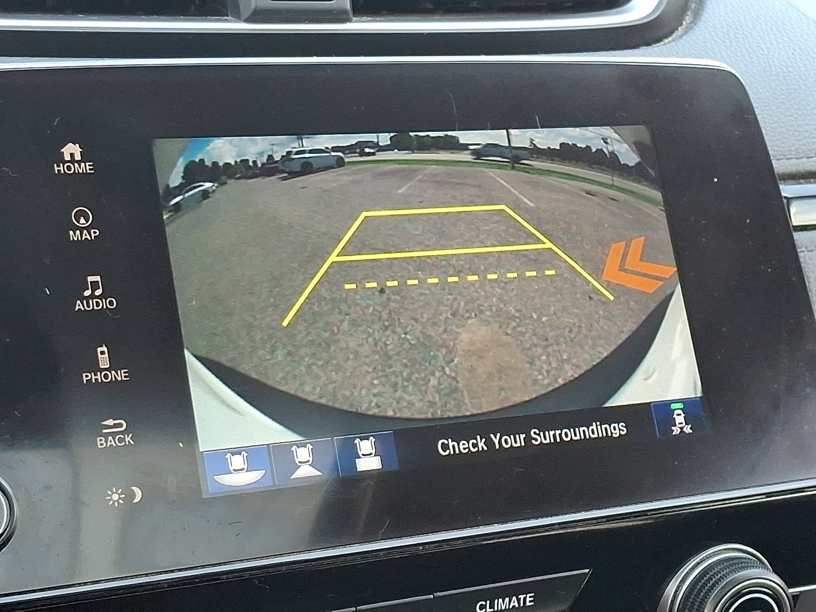 Used 2022 Honda CR-V Touring image 18