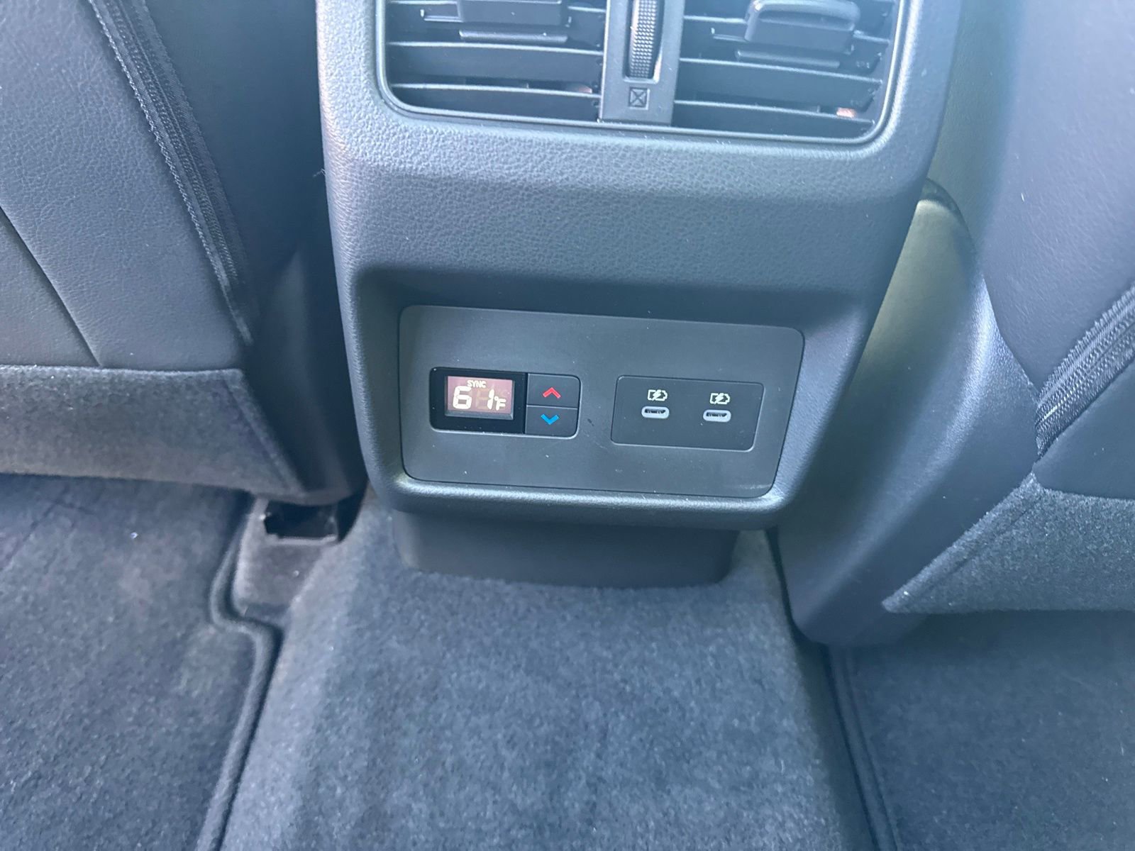 Certified 2025 Nissan Rogue SL w/ SL Premium Package image 28