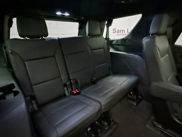 Used 2022 Chevrolet Tahoe Z71 w/ Luxury Package AWD/4WD image 29