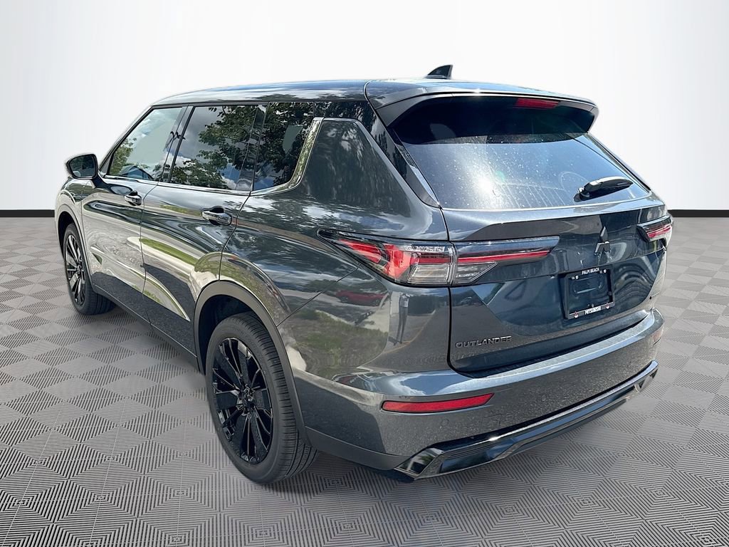 New 2026 Mitsubishi Outlander LE FWD image 5